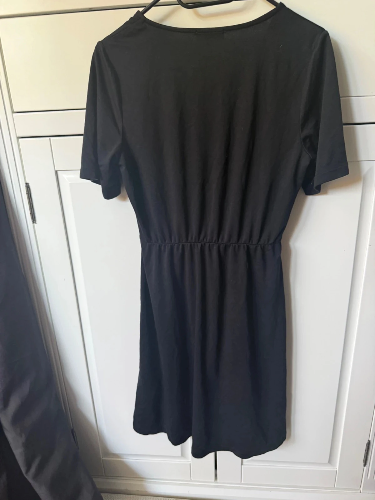 Vestido de verão preto c&a Tamanho 36 em perfeito estado – photo 2